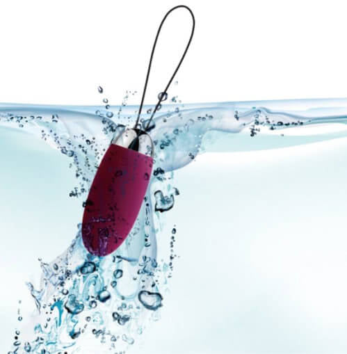 Svakom Elva Remote Control Vibrating Bullet Violet