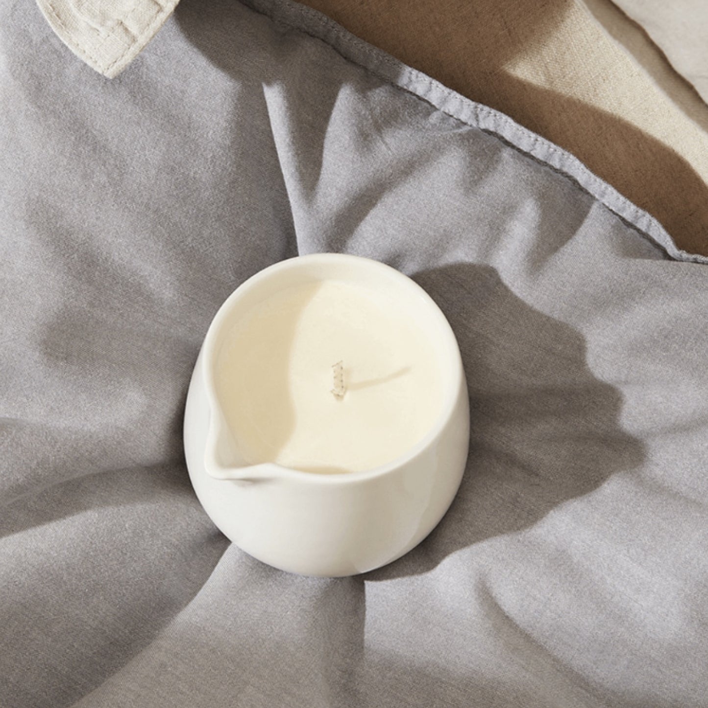 Knude Society Melt Massage Candle